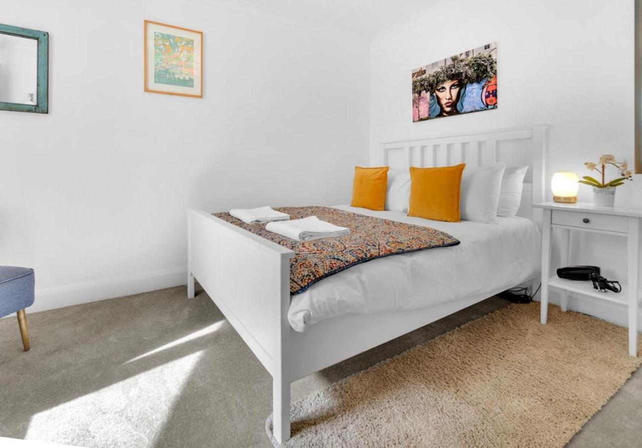 Golden Sunset House With Free Parking By My Getaways Villa Brighton Exterior photo